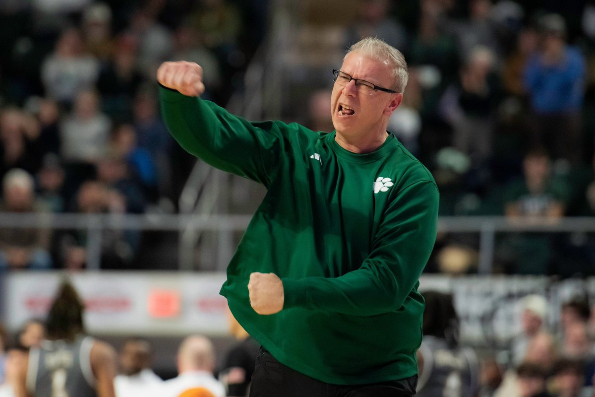 It quietly went under the radar, but the Louisville Courier Journal reported last month that there’s an official agreement between Ohio and Louisville to play at the KFC Yum! Center this season. A date has not been finalized.