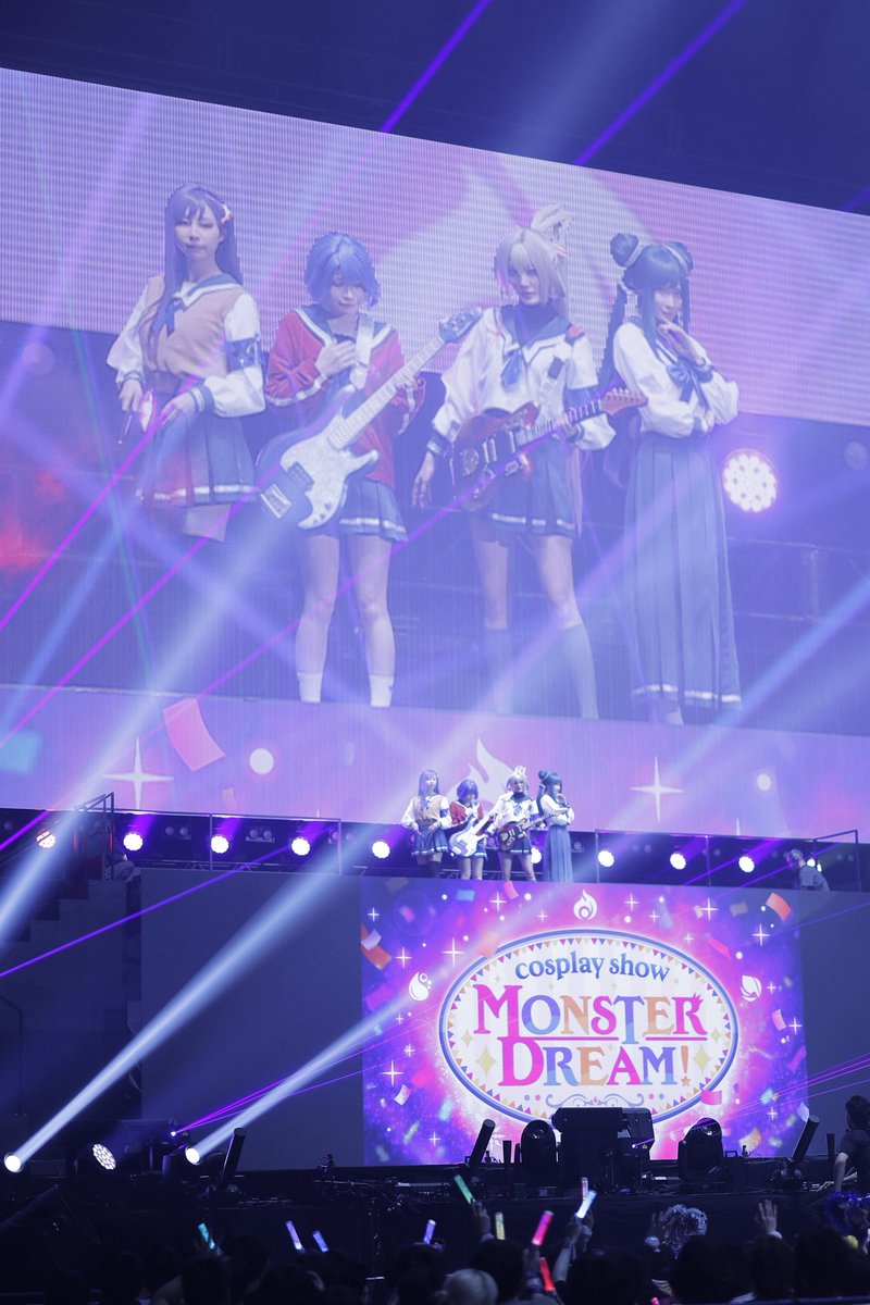 keilivenow723's tweet image. 7/12(土): LaLa arena TOKYO-BAY
左から
アニマ:きちぴよさん(@kc_2_cos)
三島晴子:ましろさん(@sirousa1211)
マサムネ:しょこらさん(@Chocolat_cos0)
蓬莱:天川星夏さん(@seika_ruru)
スクリーンに巨大化された美女レイヤー登場!!
ゲキマブ!!
#しょこらいく
#モンスト
#ヤバい女子高生たち