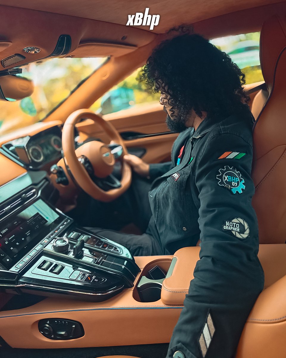 What a refreshing rainy day, nothing like the cool drizzle and the soothing sound of raindrops to elevate the drive. The <a href="/astonmartin/">Aston Martin</a> #Vantage, with its sleek curves and raw power! A perfect blend of adrenaline and serenity!
#xBhp #motoGrapher #AstonMartin #AstonMartinVantage