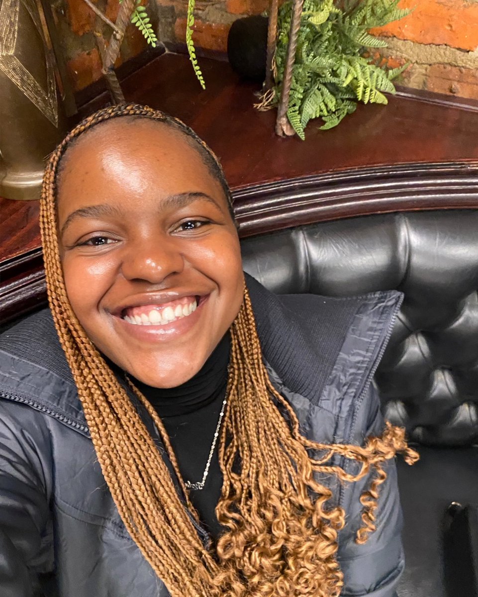 Thanzi 🩷 tweet media