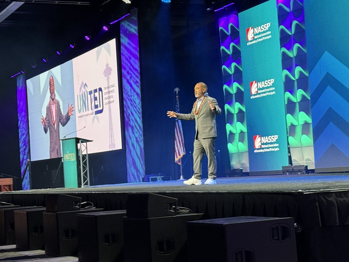 ⚛️Dr. Mina J. Blazy Educational Leadership tweet media