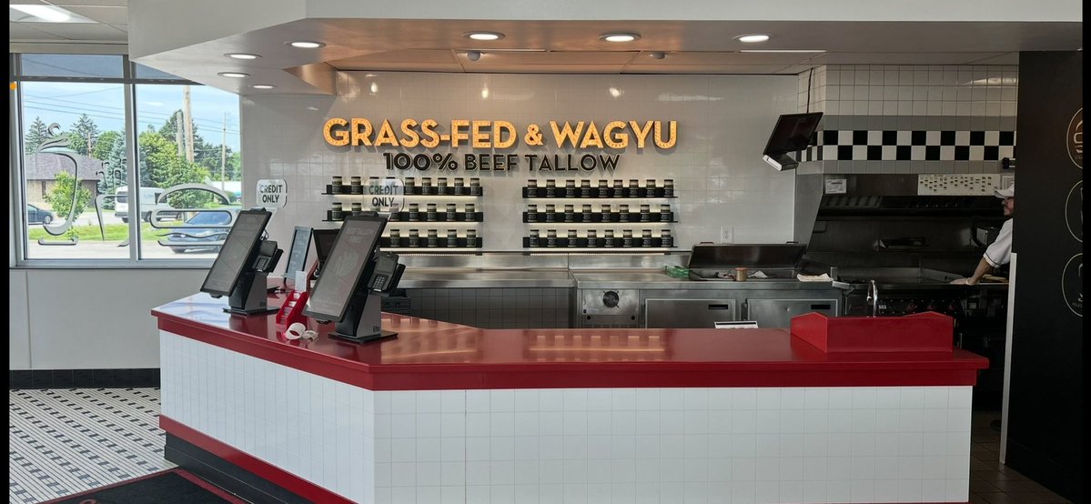 SteaknShake's tweet image. Remodeling has commenced…Steak n Shake will change the landscape of fast food!
Thank you MAHA! 🇺🇸