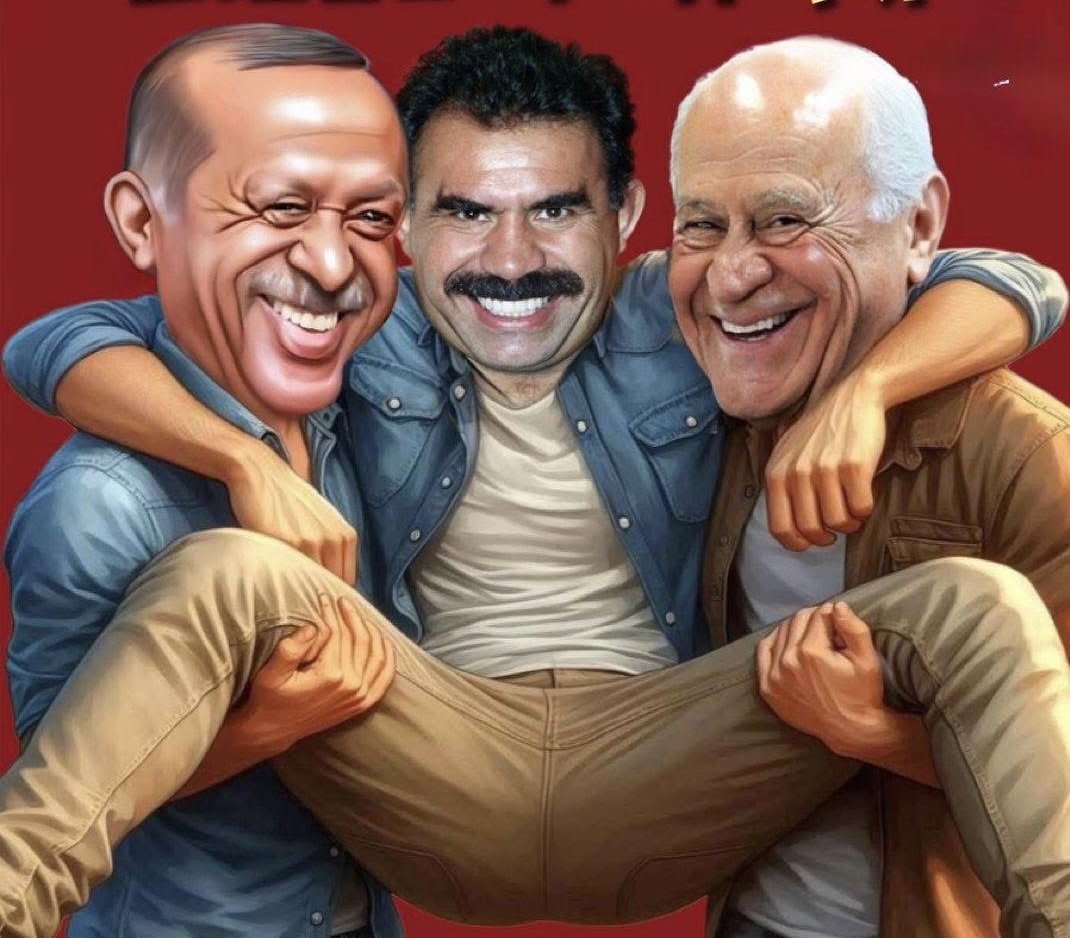 Atatürk bu topraklara bağımsızlığı armağan etti. Şimdi ise halkın iradesi, ittifak oyunlarına satılıyor.
Cumhuriyet kadını susmaz. Bizim yolumuz belli: Laiklik, eşitlik, tam bağımsızlık.!

AKP MHP DEM