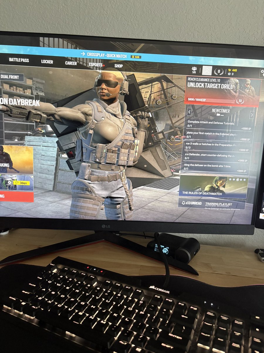 Sukiebakp's tweet image. Full switching games #RainbowSixSiege