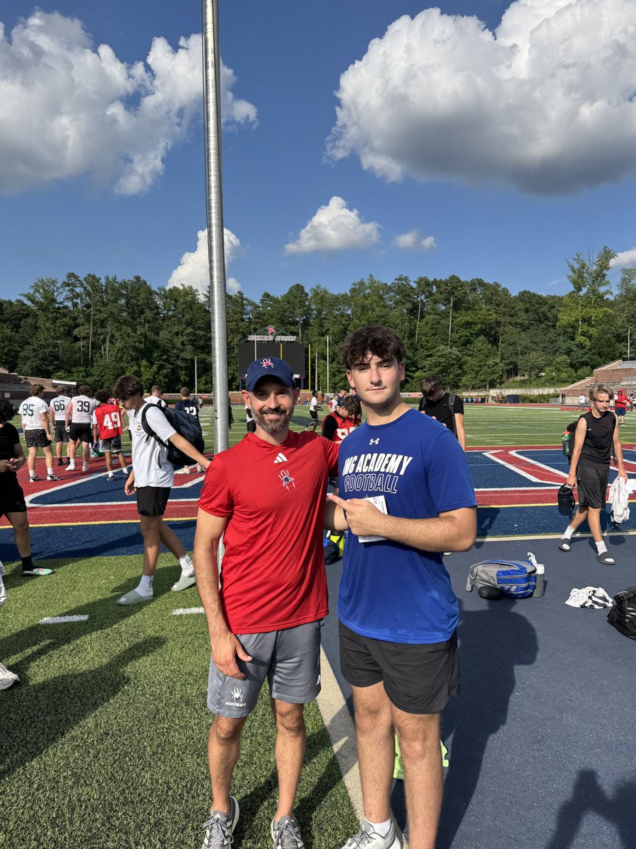 BenFerber11's tweet image. Had a great time yesterday @Spiders_FB. Thank you so much @CoachAnthonyFB for having me out. I charted perfect on both long and short snaps. Excited for the future! @ParksCochrane @JETB12 @CoachBigelowIMG @CoachStudOL @TommyZozus @Get__Recruited @SpecialTeamsU @HKA_Tanalski