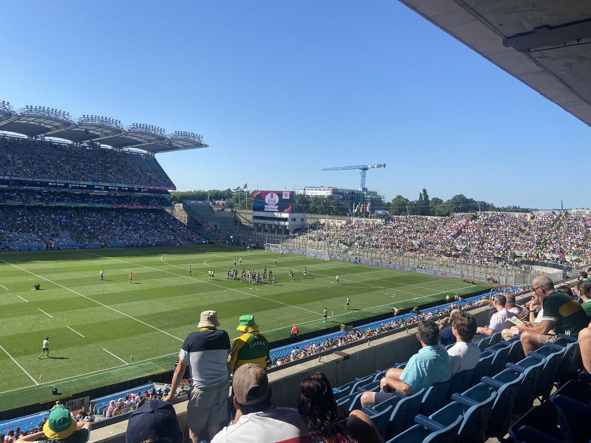 A scorcher in <a href="/CrokePark/">Croke Park</a> for <a href="/Kerry_Official/">Kerry GAA</a> v <a href="/TyroneGAALive/">Tyrone GAA</a> #ciarraiabu