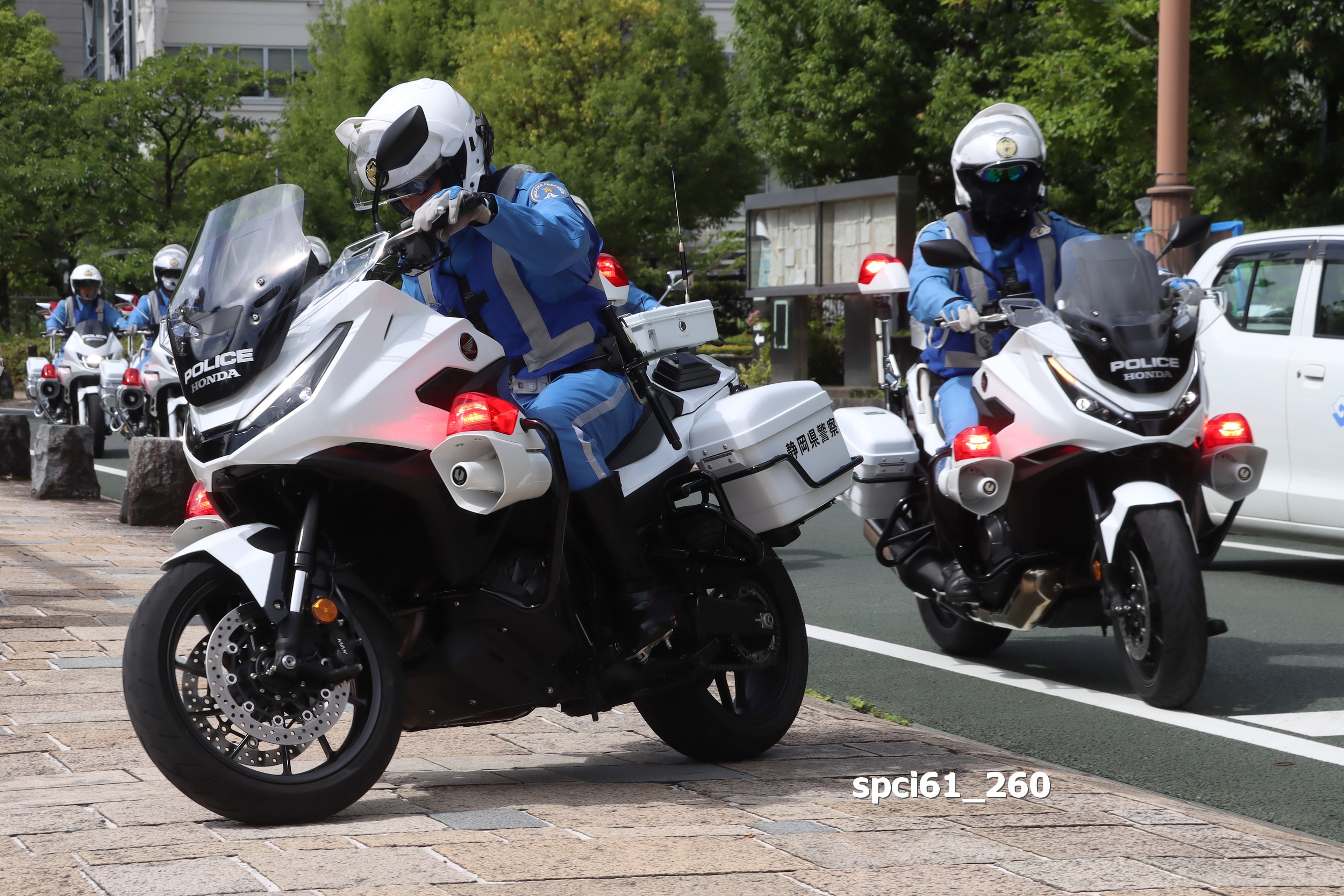 最終価格4/30まで　東ドイツ鉄道警察コート Transportpolizei 1/43 日産 エクストレイル S e-4ORCE (T33) 2023 北海道警察高速