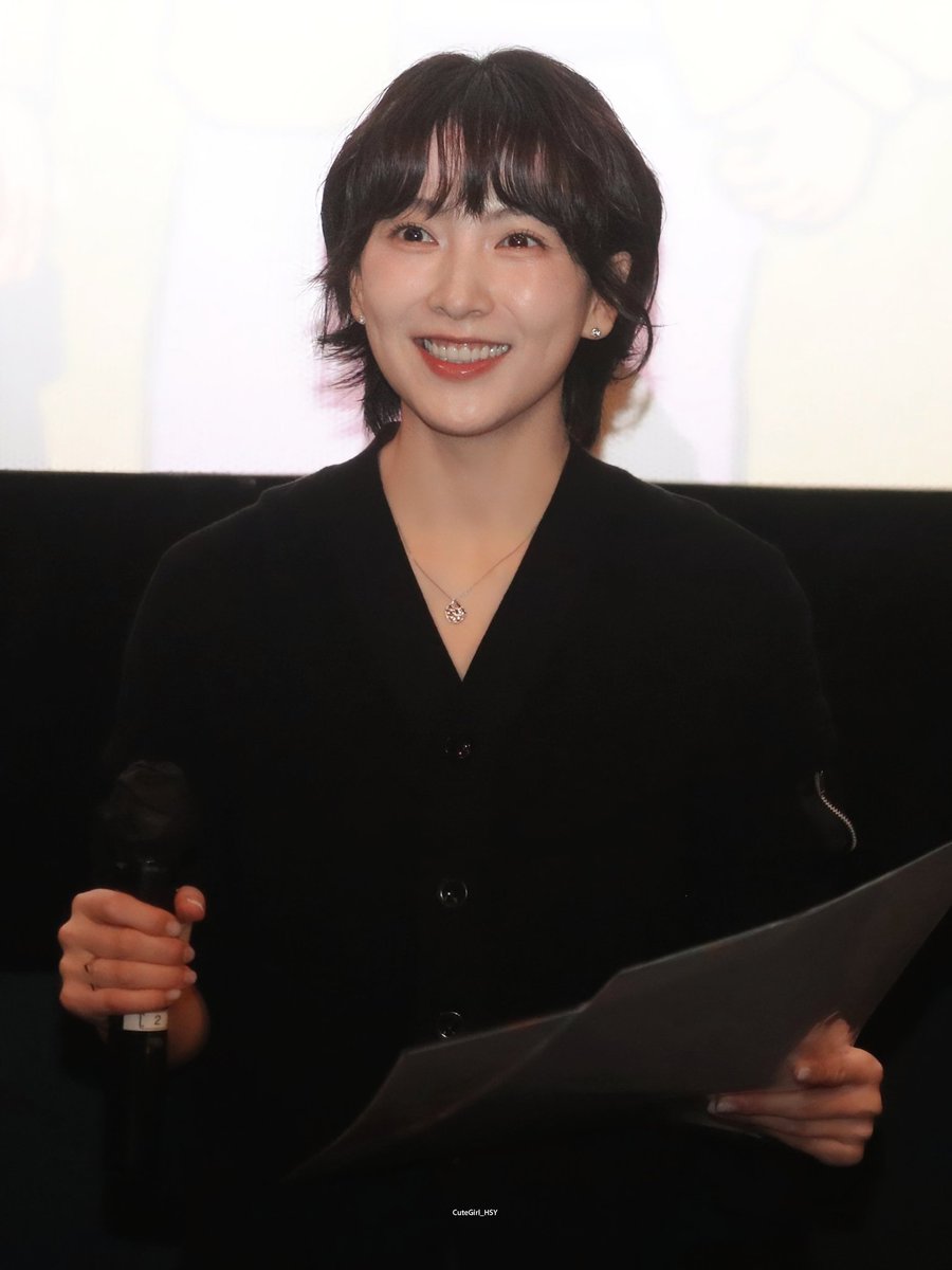 250712 압구정 CGV 영화 된장이 무대인사 카라 배우 강지영 @kkangjji_0 #카라 #KARA #知英 #강지영 #Jiyoung #ジヨン #응답하라강지영Translate post