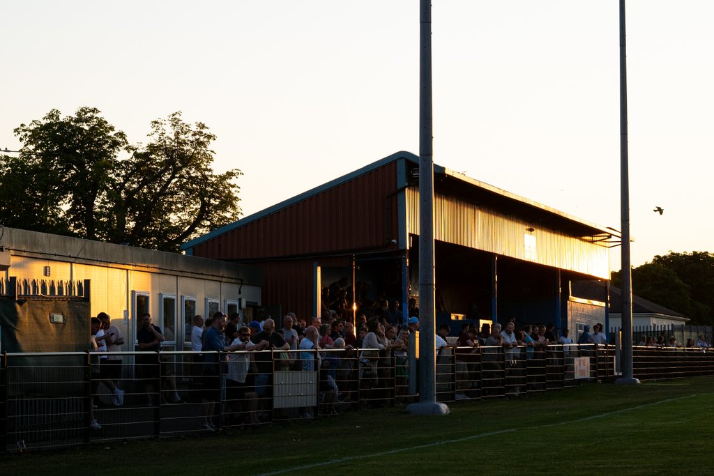 📸Thetford 1-2 Wroxham
wroxhamfc.club/photos/thetfor…