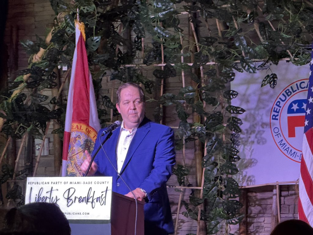 JavManjarres's tweet image. Miami—Hundreds come out to support @ByronDonalds for governor. @evanpower in attendance