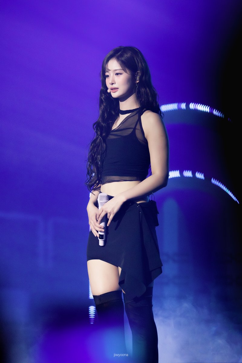 250712 NSWER VACATION  
#설윤 #SULLYOON #엔믹스 #NMIXX #エンミックス