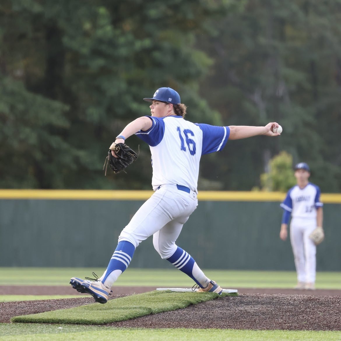 Good luck to the 17U Cats as they open Group Play today in the Junior State Legion Tournament. 

⏰ 3:00
🆚 Arkadelphia 
📍 Benton Athletic Complex
📺 Conway Legion YouTube