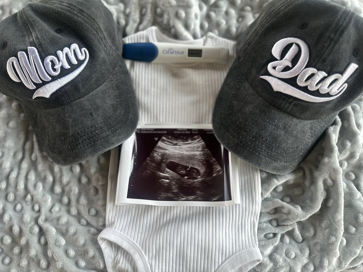 CoachE_Scott's tweet image. Baby Scott coming January 2026!
