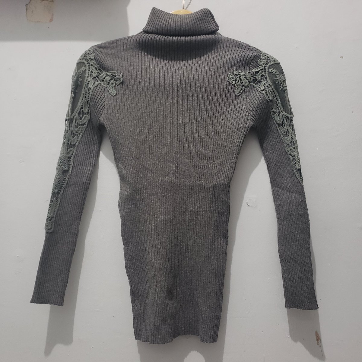 ninahrln's tweet photo. @Erlueders11 iniii kak aku ada bbrp atasan buat size xs-s
pict 1: 35k
pict 2: 35k
pict 3: 25k 
pict 4: 65k https://t.co/SAnHK0QqCH