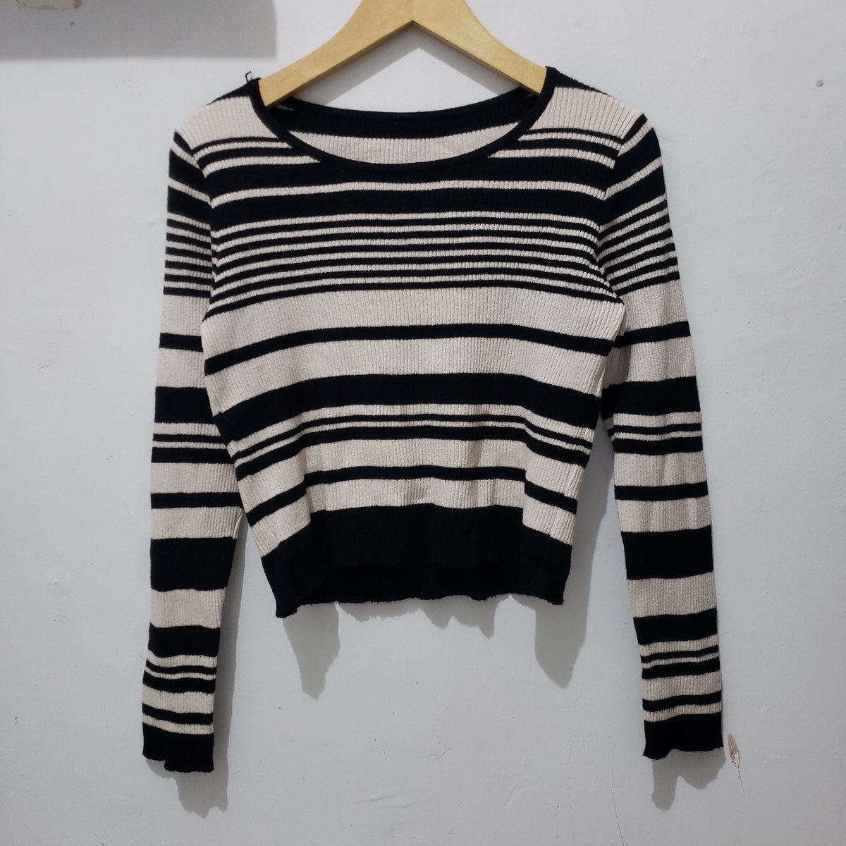 ninahrln's tweet photo. @Erlueders11 iniii kak aku ada bbrp atasan buat size xs-s
pict 1: 35k
pict 2: 35k
pict 3: 25k 
pict 4: 65k https://t.co/SAnHK0QqCH
