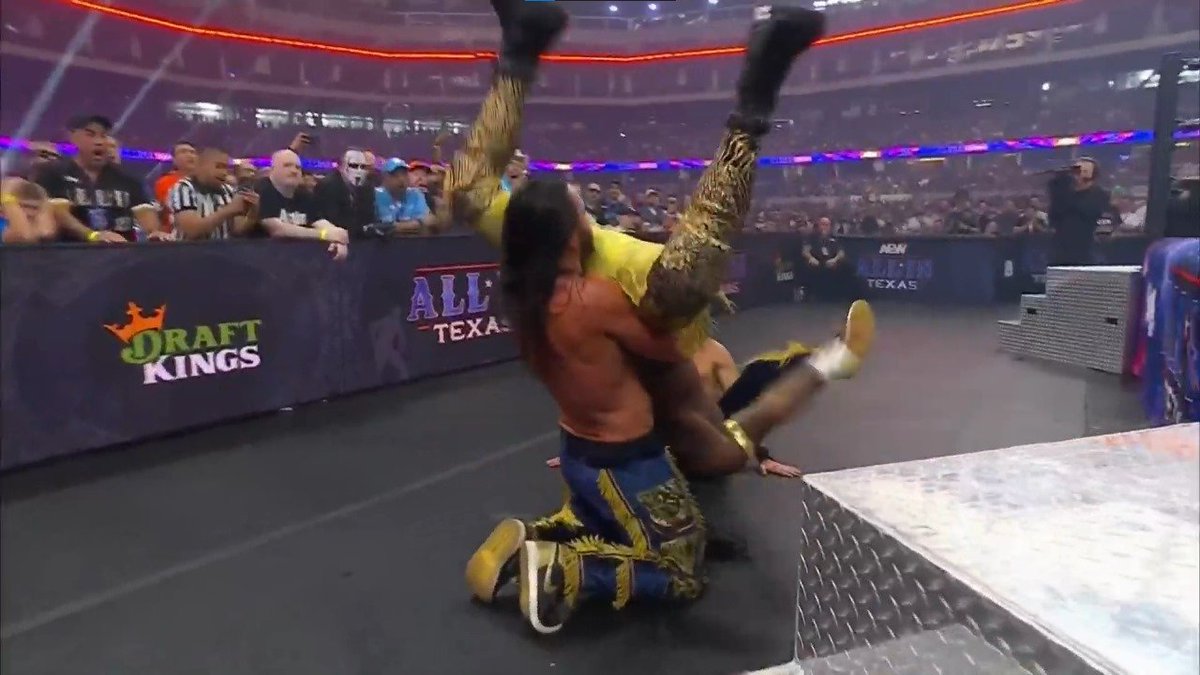 Anything you can do I can kick out of... Lol
#YoungBucks #AEWAllInTexas <a href="/SpazPhoenix/">Spaz Phoenix 🇨🇦</a>