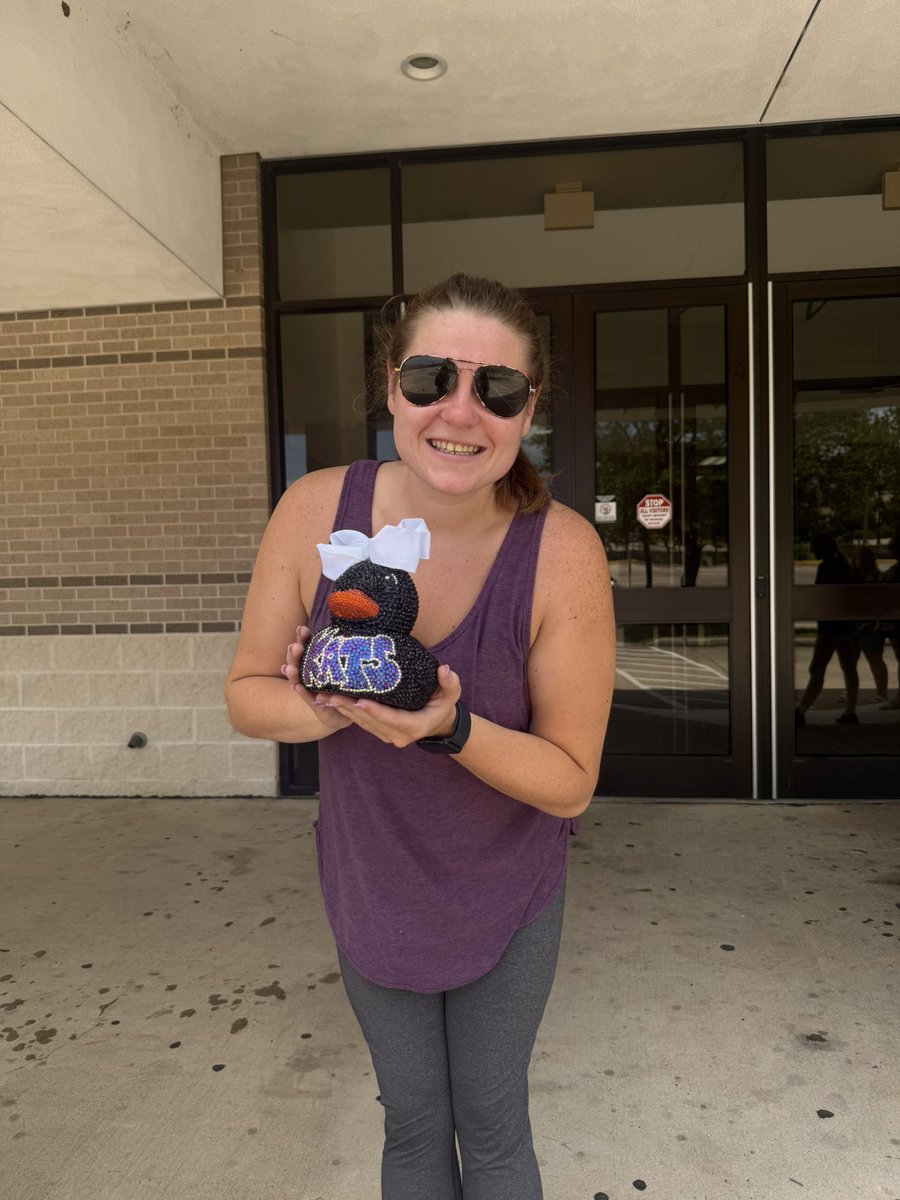 Coach Shelby Thiel tweet media