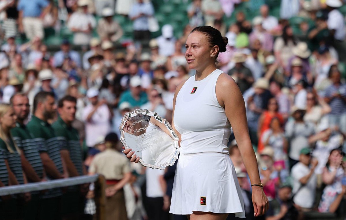 So proud of you, Amanda! 🤗

<a href="/Wimbledon/">Wimbledon</a> | <a href="/AnisimovaAmanda/">A</a>