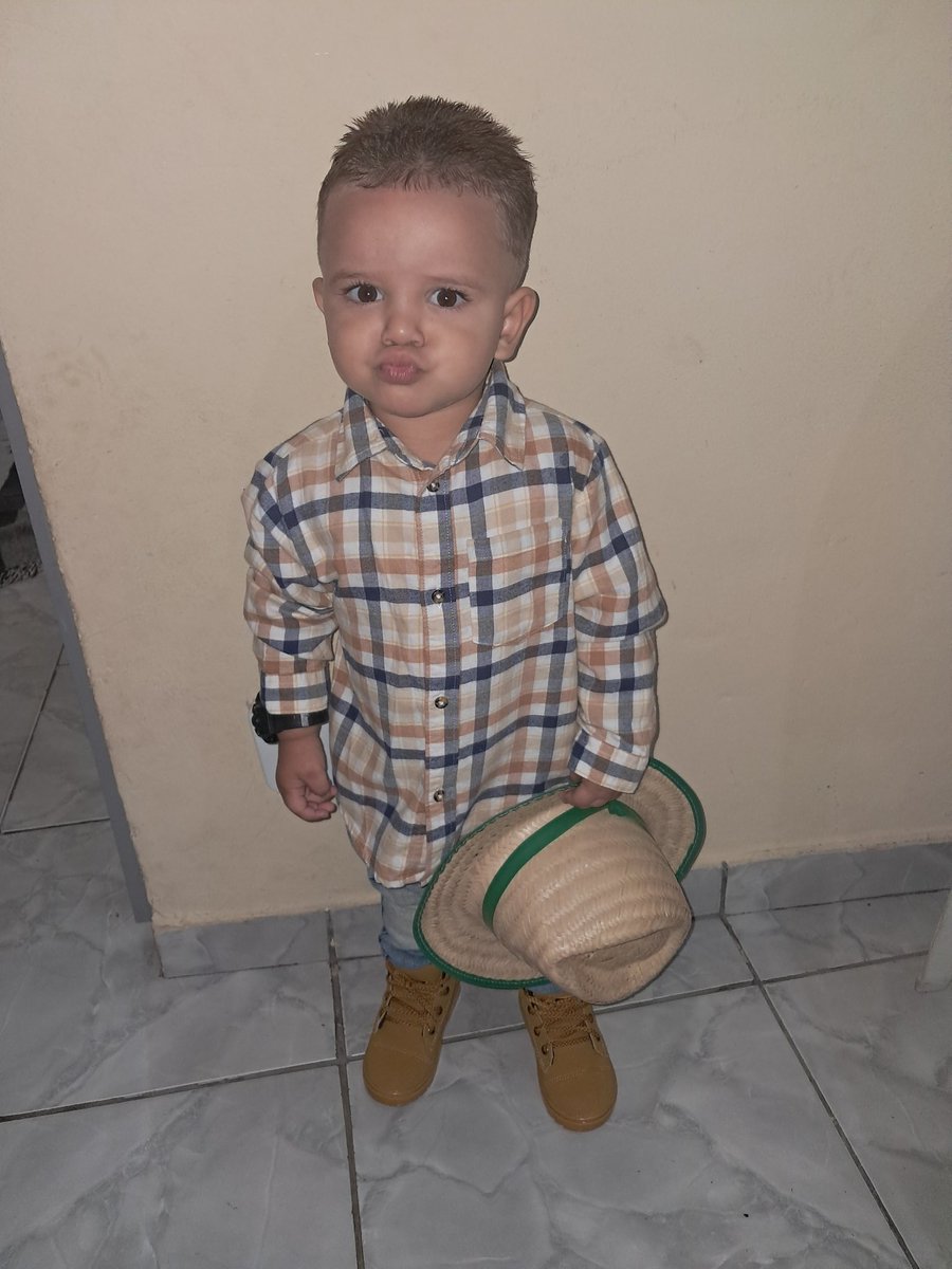 primeira festinha junina na escola 🩵