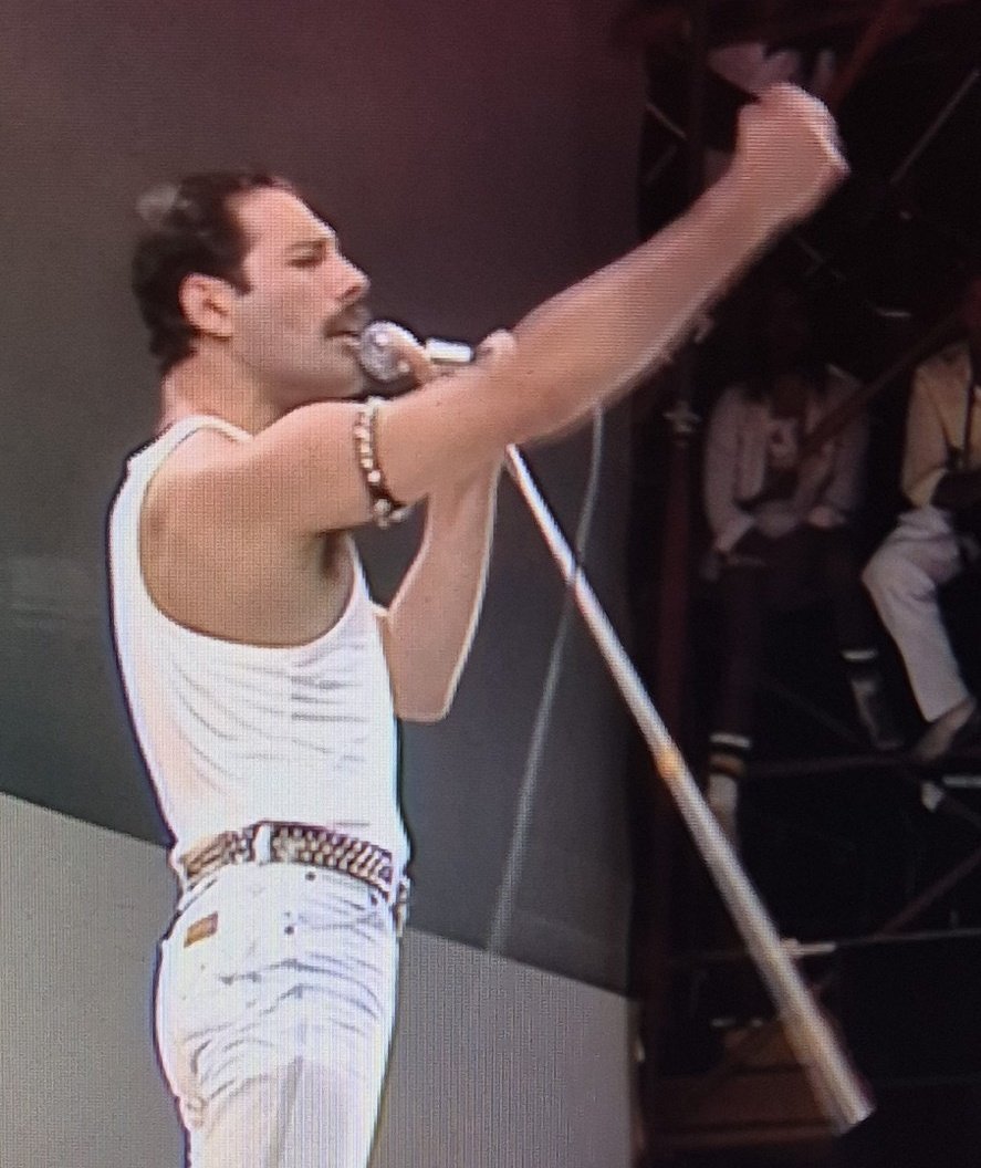 Commeth the hour, commeth the man.

Got the whole audience in the palm of his hand. 

Utterly jawdropping.

#LiveAid40