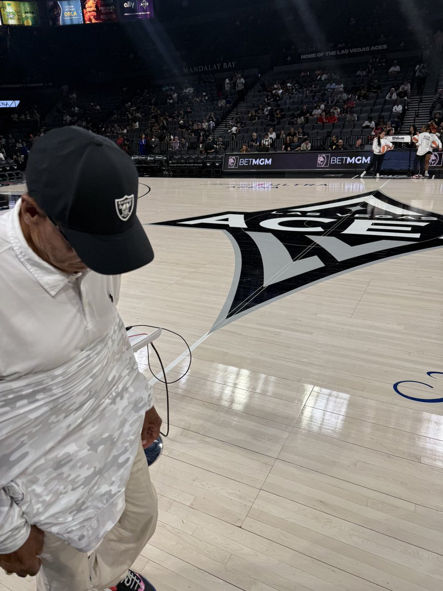 Stopped in to watching the <a href="/LVAces/">Las Vegas Aces</a> vs <a href="/valkyries/">Golden State Valkyries</a>