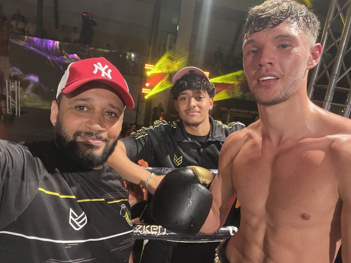 2-0 baby!!!!!! Really happy with my performance, lots to work on and that guy was tough!