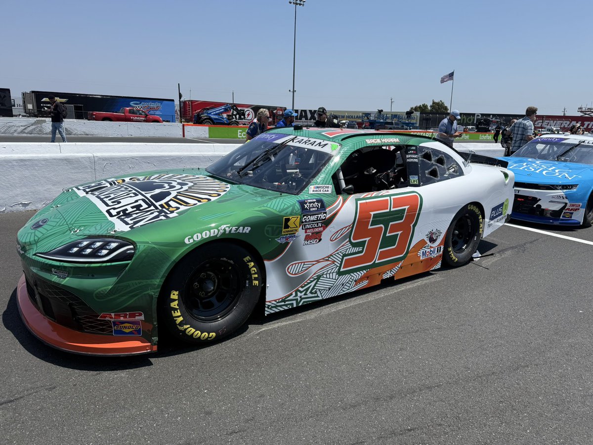 Getting ready to go green at Sonoma!

<a href="/GoEternalFan/">Eternal Fan</a> | #Plus1TennisAcademy