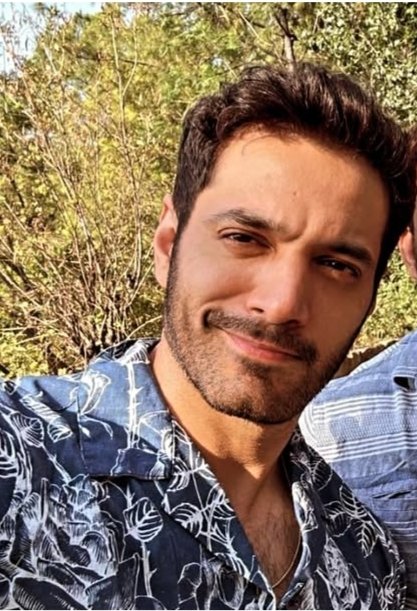 P36801Tasnim's tweet image. He is looking super fresh & cute!
And his smile 💙
(Btw his hair looks soo good without gel 😍)
#WahajAli