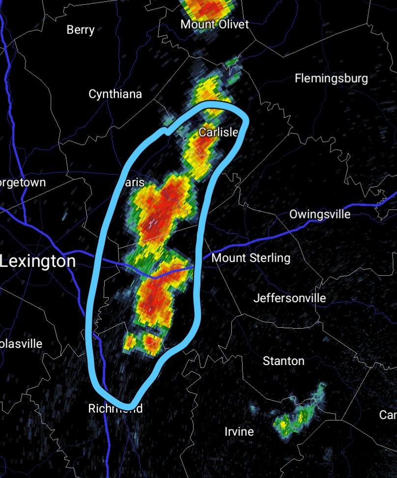 Surprised that these Storms East of Lexington have no Special Weather Statements. These storms may be capable of 40-50mph Winds and Small Hail. #kywx