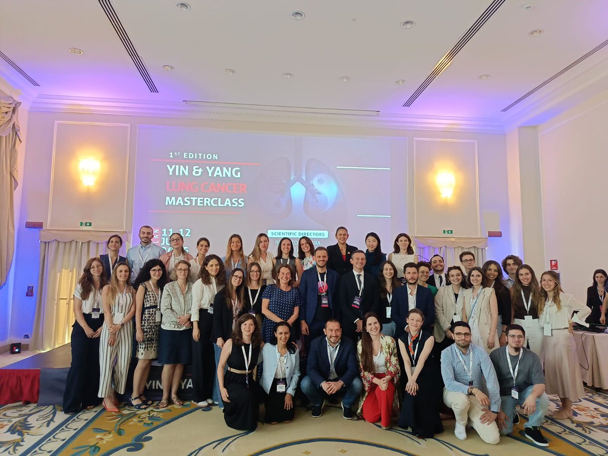 RobertoFerrara_'s tweet image. 🌓Yin&amp;amp;Yang Masterclass 2025 1st edition comes to an end. Huge thanks to all young and early-career investigators for stepping up, and to the stellar faculty for guiding them with passion and vision. Next stop: Paris 2026 🇨🇵 Stay tuned!  #YinYang2025 
@mihaela_aldea @BRicciutiMD