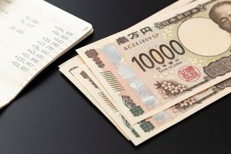 hiiragi2280's tweet photo. 朗報です。『4万円給付金』が受けとれることを知らない人が多すぎる。未申請の人は後悔してしまうので早めに申請しておいてください。対象者は広く、書類に必要なことをかいて提出するだけでお金が受けとれるし、条件に当てはまればそれ以上の金額ももらえるからマジ驚き。もっと詳細がしりたい方は… https://t.co/zBgrg0ewme