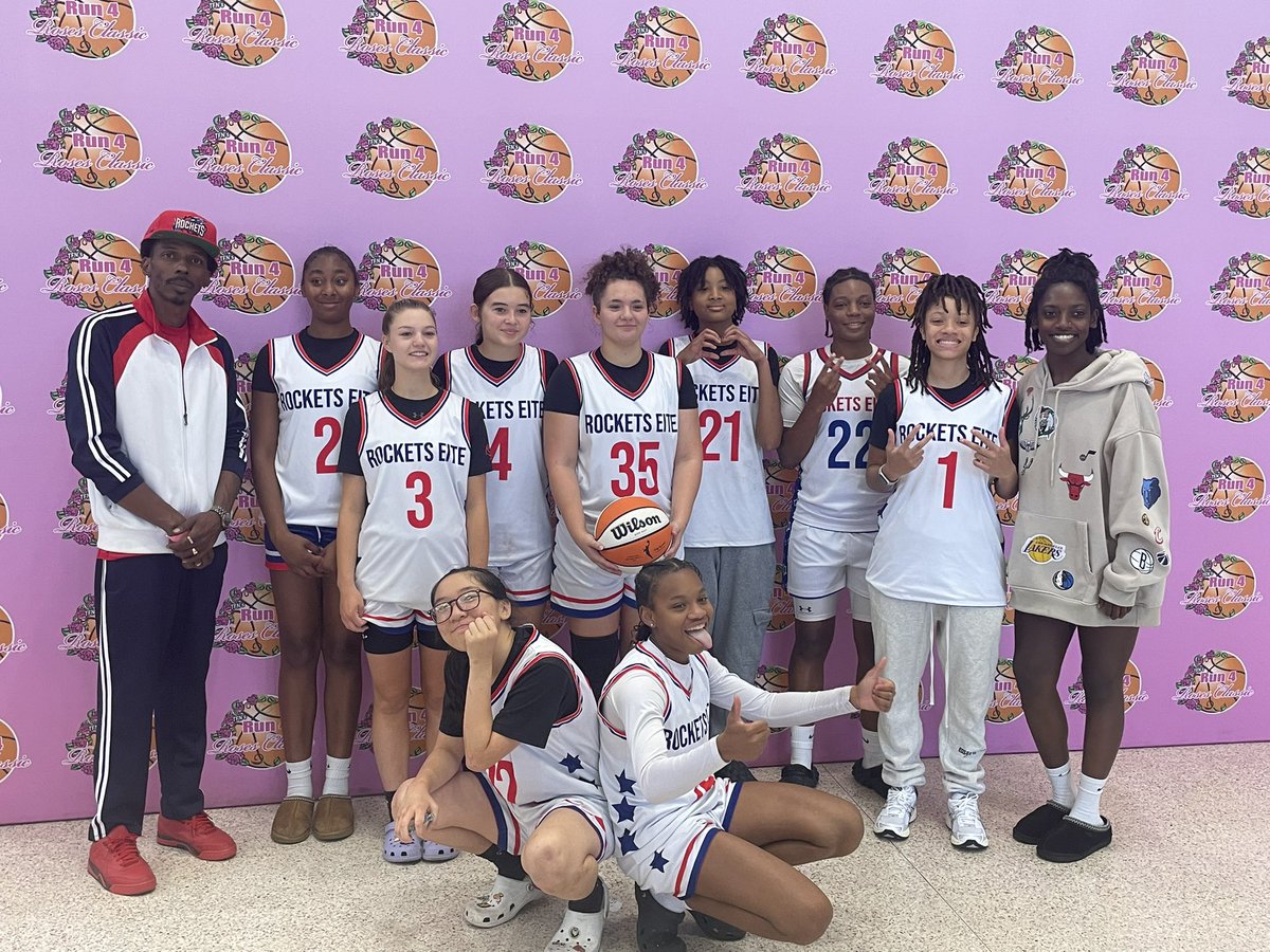 MakDTorrence's tweet photo. Run4Roses 🌹✔️
Left it all on the floor. Learned a lot.

Thankful for the opportunity. Time to build.

#Run4Roses #GirlsBasketball #WBBRecruits #ClassOf2028 #NextUp https://t.co/Z3VqTkh9lv