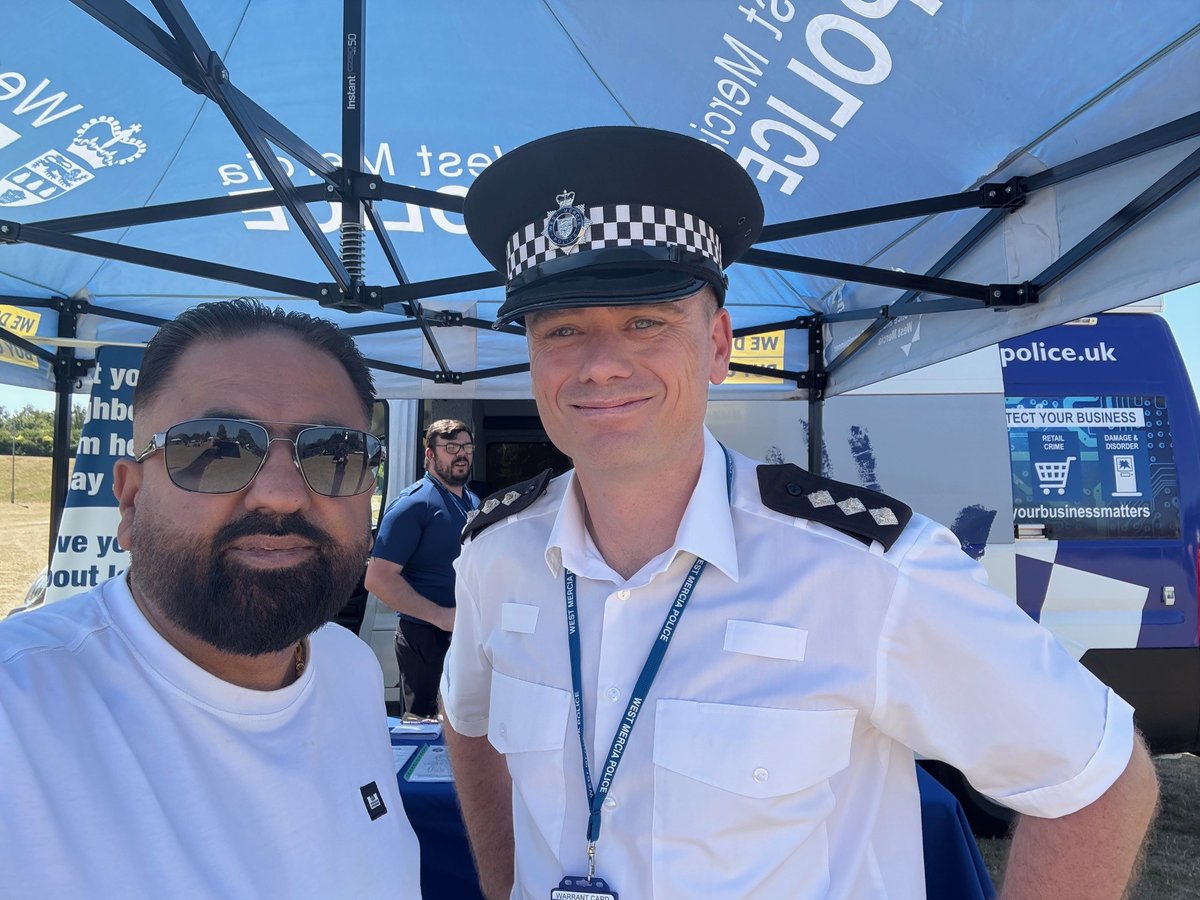 Was a honour and pleasure to support our mayor Eilleen Callear at the opening of  the CaribFest25,the  feeling of Caribbean was there well done <a href="/TAARCuk/">TAARC</a> @eileencallear @