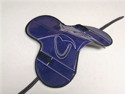 Experience the craftsmanship of Italian racing saddles. Our Small Italian Race Saddle, weighing only 7 oz, is hand-made in Italy. Enhance your riding performance for $450.00. Shop now: tinyurl.com/ycym7ya4 #ItalianCraftsmanship #RaceReady #saddleup #hipico
