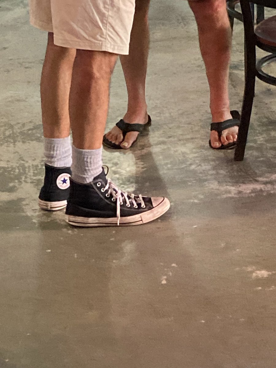 Flip flops or Converse?