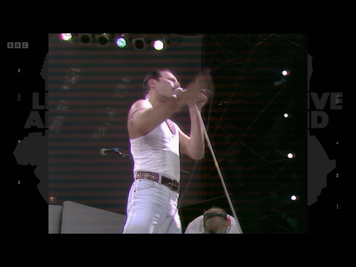 KDCunliffe's tweet image. And that Ladies and Gentlemen….
Is HOW TO DO IT.
#liveaid #liveaid40 #liveaidat40 #freddiemercury #queen
