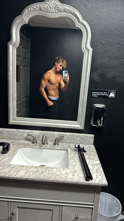 Haydengreenefitprivate tweet media