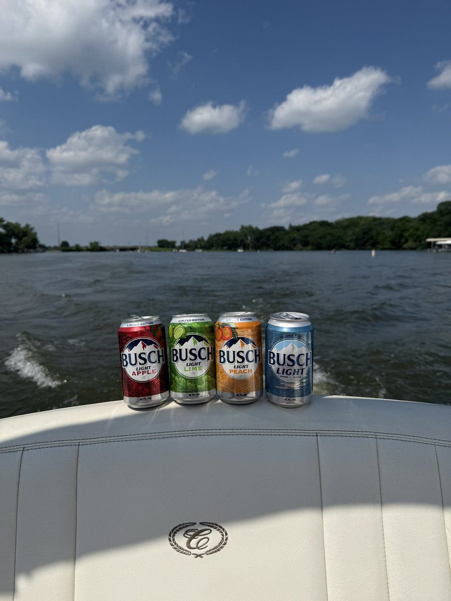 SquirrelMurray's tweet image. Just hit the Midwest grand slam