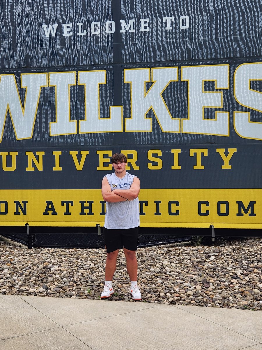 Trentin_Gallagher#66 (@trentin_g66) on Twitter photo Had a amazing time <a href="/WilkesFootball/">Wilkes Football</a> Prospect camp! So glad to have competed today. And had some amazing conversations with <a href="/CoachBiever/">David Biever</a> and <a href="/CoachBours/">Jeremy Bours Jr</a>
<a href="/CoachChrismer23/">Joe Chrismer IV</a> <a href="/CoachZDawson/">Zach Dawson</a> Had a amazing time <a href="/WilkesFootball/">Wilkes Football</a> Prospect camp! So glad to have competed today. And had some amazing conversations with <a href="/CoachBiever/">David Biever</a> and <a href="/CoachBours/">Jeremy Bours Jr</a>
<a href="/CoachChrismer23/">Joe Chrismer IV</a> <a href="/CoachZDawson/">Zach Dawson</a>