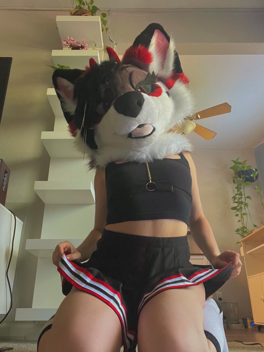 KaiVixie's tweet image. How do I look? :)💖