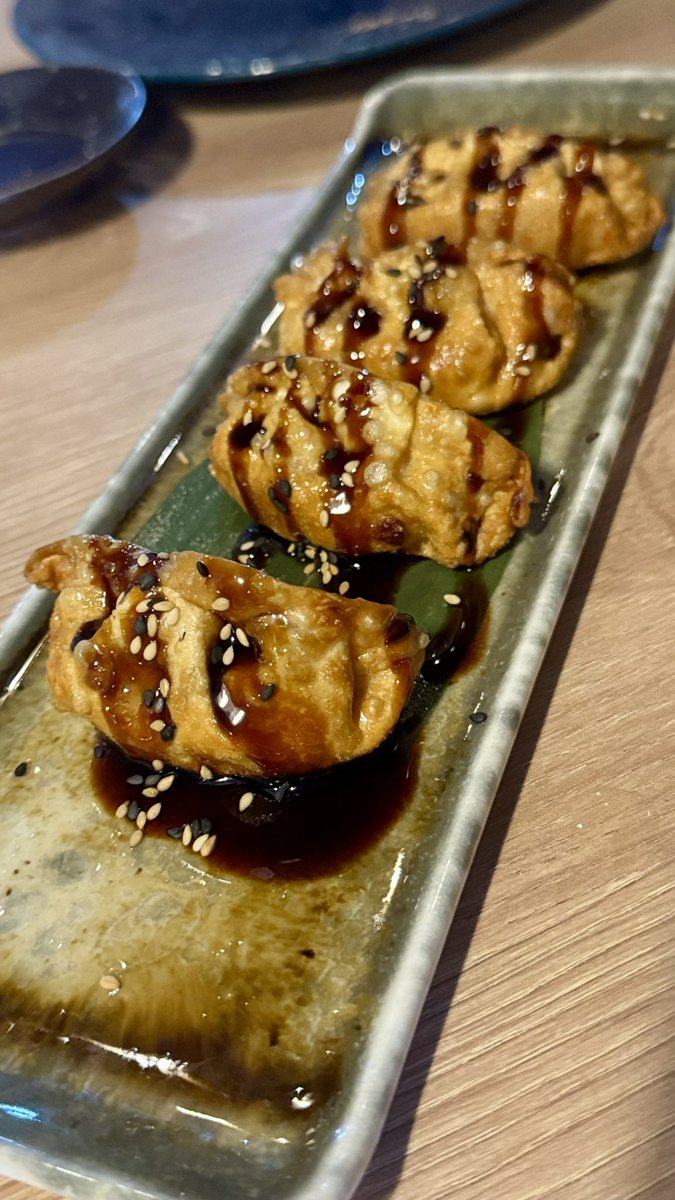 DAlvarez1976's tweet photo. Ha abierto un #Makitake en Rivas q te puede apañar perfectamente una noche con ganas de japo. En su rango, muy aceptable relación calidad-precio para un ticket medio de unos 40€ por persona.
Personal atento y eficaz. Sirven a domicilio. https://t.co/61PjfRmJ86