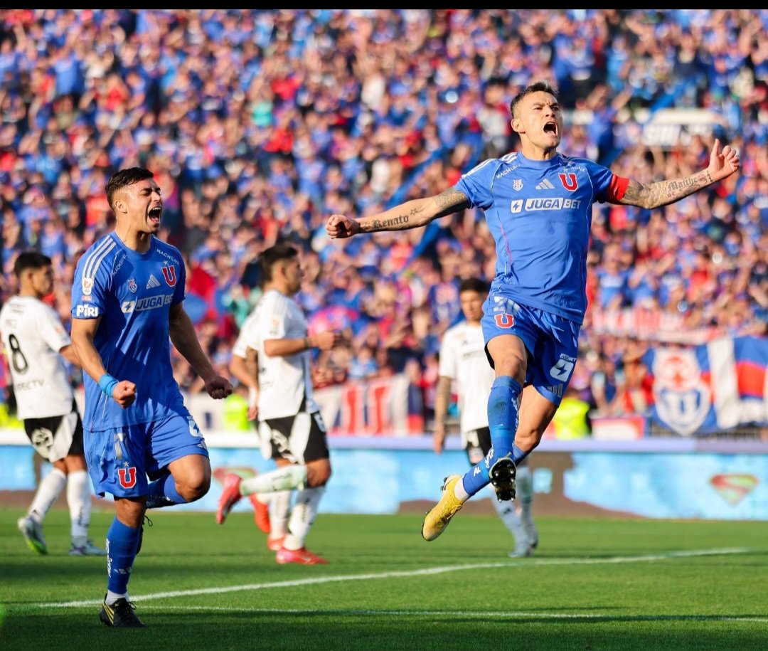 Mejor foto o mejor foto de Charles Aránguiz en el triunfo azul ctm!😍🤘🏾 #VamosLaU