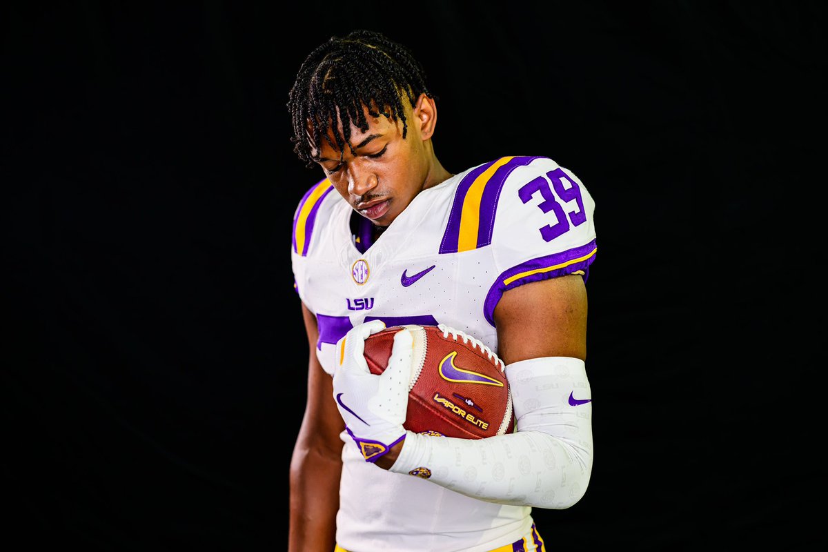 TysonShort4's tweet image. Year 3. Grateful for the journey. Focused on the opportunity.
#Year3 #DBU #GoTigers