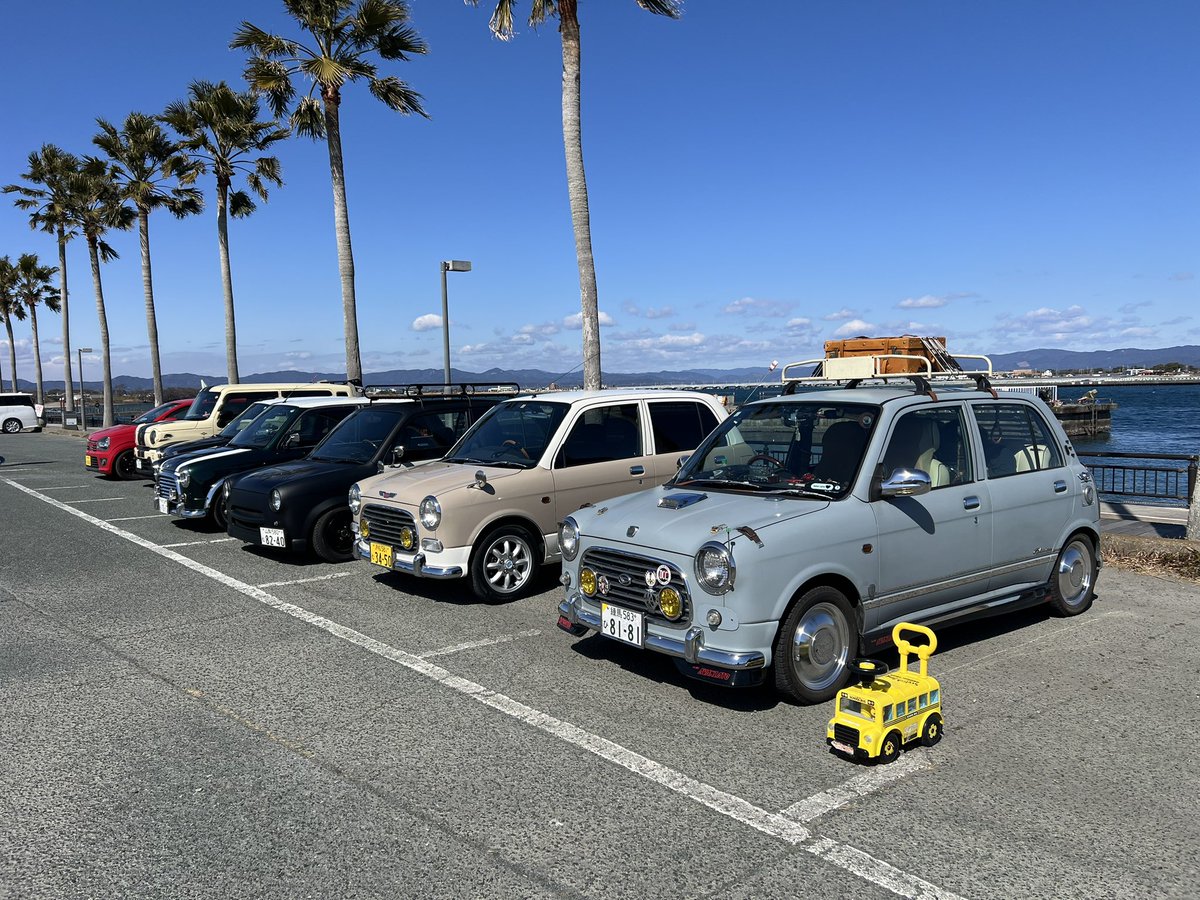 ckccminfo's tweet photo. 📣K-CARツーリング開催📣

本日🗓️👀💡
ドライブと買い物散策メインのツー���ング🚙🚙🚙💨になります🎈

今度は横須賀ツーリング🍛🚢🚙💨

台数限定、詳細はツイプラ確認下さい🙌

▼7/13開催🚙💨
https://t.co/MYchnFr8NL

#軽自動車 #ツーリング
#クラシックカー
#ネオクラシックカー https://t.co/fsK28myI9s