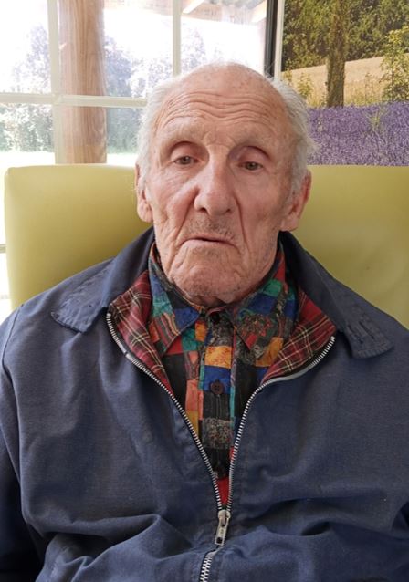 #MISSING | help us find Tony. He is 86 and was last seen this morning when he left his care home in Ruislip wearing a multicoloured shirt (pictured) and dark blue trousers. We are concerned for his welfare and ask those with information to call us on 101, quoting 01/7728020/25