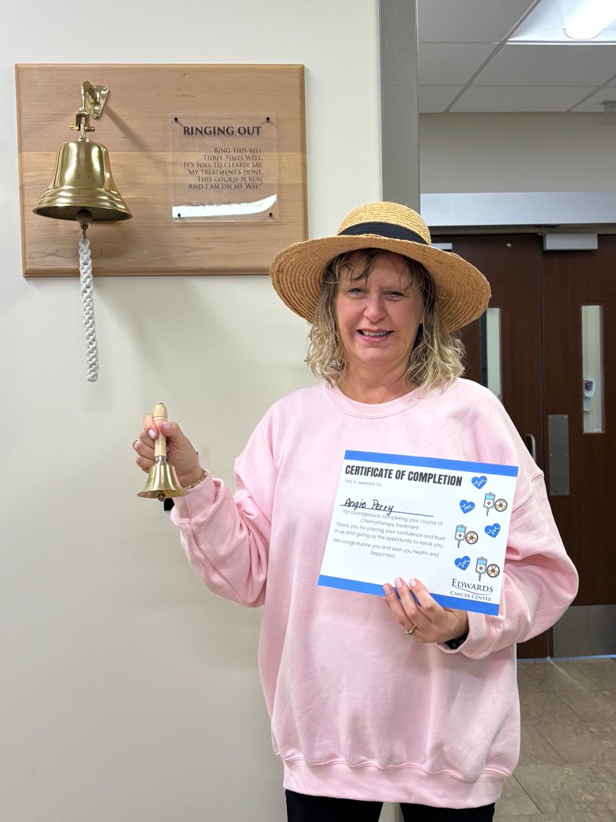 Ms. Angie is #RingingOut of Edwards CancerCenter!🔔👏 We are honored to be a part of her journey and proud of her for completing her rounds of Chemotherapy with us!

#NoMoreChemo #ShesOutOfHere #CelebrateGoodTimes #EdwardsCancerCenter #StrongerTogether