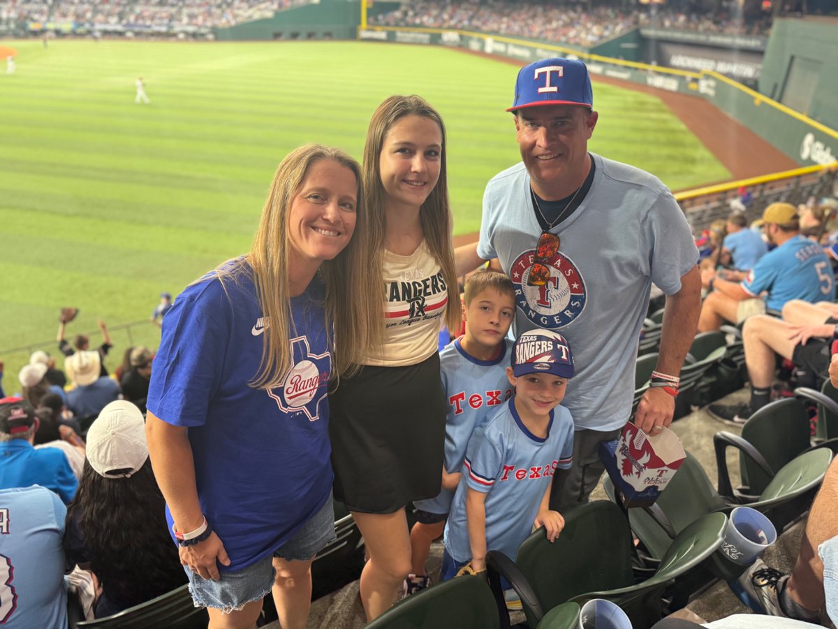 CoachGipson11's tweet image. Vacation 2025 with a sports theme 
Indiana Fever at Dallas Wings
Texas Rangers Game
Fever and Rangers win!
Missed seeing CC plays but the boys got her autograph 
Elvis Andrus HOF day!
Girls made big screen playing pass the Whataburger fries (as opposed to pass the In/Out fries)
