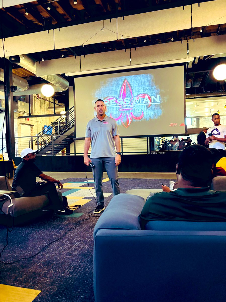 coachcordova's tweet image. A Huge Shoutout to Coach Jabbar Juluke and Alvianne Brule’ for hosting another POWERFUL &amp;amp; IMPACTFUL Leadership Conference for NOLA 🏈 Coaches!