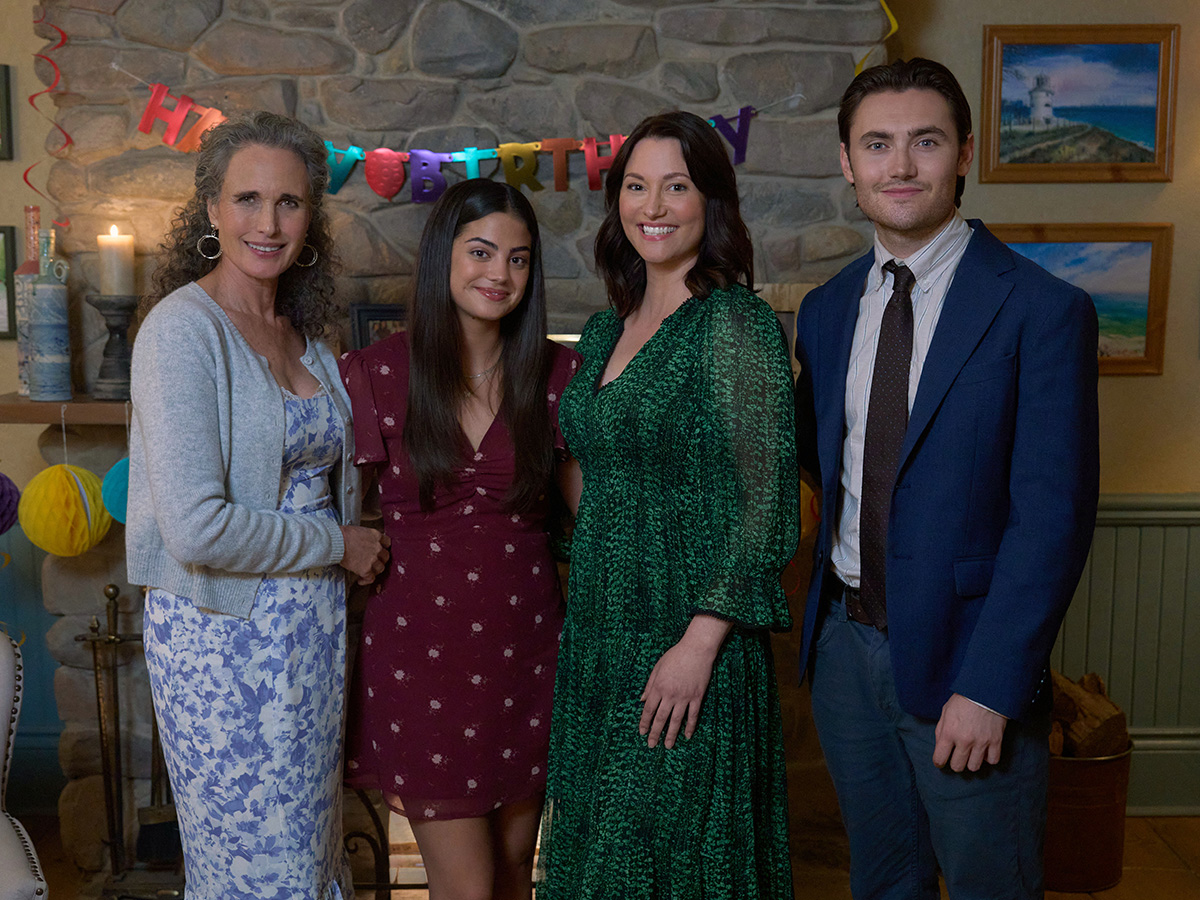Turn back time — and uncover deep family secrets! ⏱️

Watch all three seasons of #TheWayHome on #HallmarkPlus and journey through time with the Landrys! Start your free trial today! bit.ly/3GtnqMm