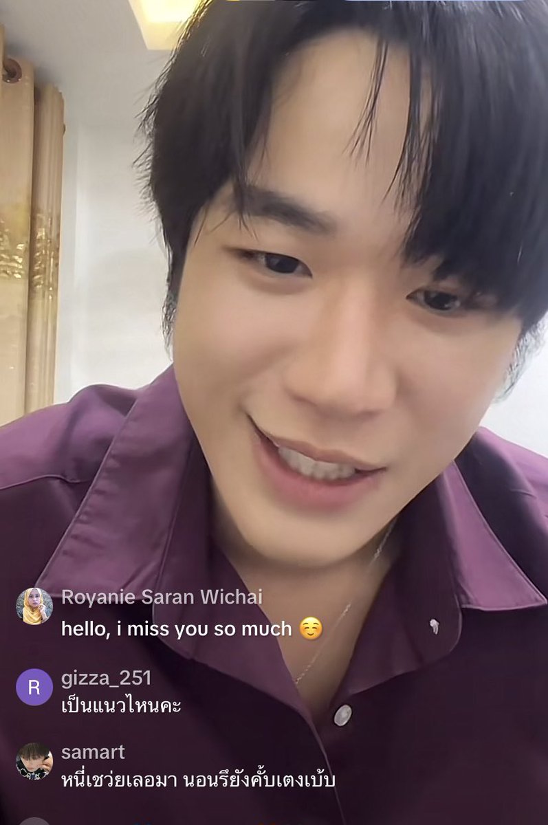 OElyasW's tweet photo. And this is the 2st time Smart called Seng “ Babe” in public 😜😜😜
“ หนี่เชว่ยเลอมา นอนรึยังคับเตงเบ้บ “
#SengSmart
#Seng_Wichai
#SmartWattana
@21_xno @seng_wichai https://t.co/xmXPRYGW6z
